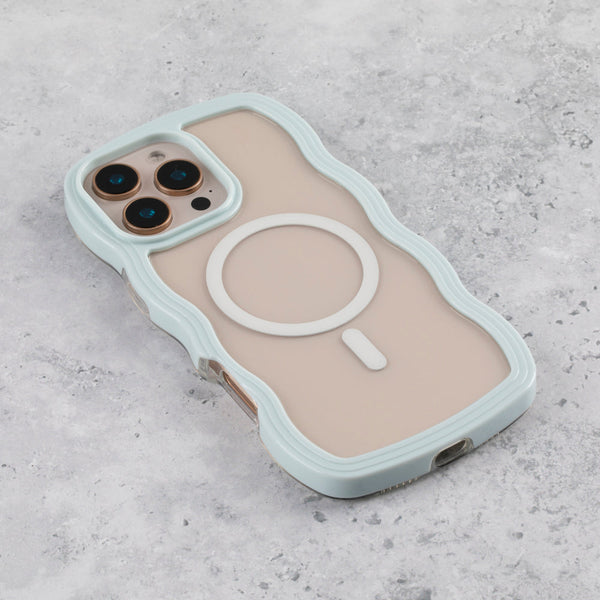 Green & Clear Wavy Edge MagSafe iPhone 17 Pro Case - alternate view