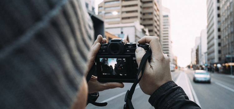 Calling All Photographers! Check out our Caseflex Premium Tripod