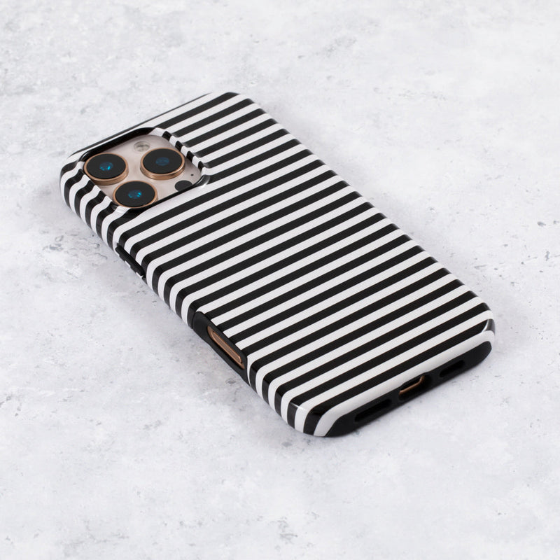 Urban Linear Tough Phone Case  iPhone 17 Pro
