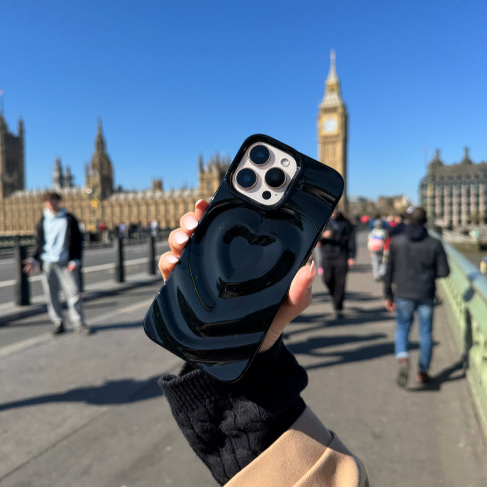 Black Ripple Heart iPhone 15 Pro Case