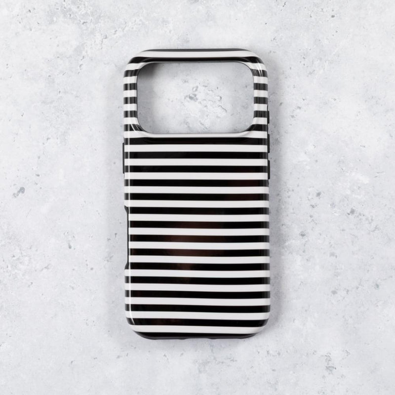 Urban Linear Tough Phone Case  iPhone 17 Pro Max