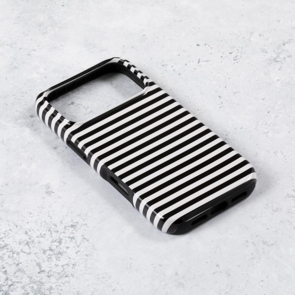 Urban Linear Tough Phone Case  iPhone 17 Pro Max