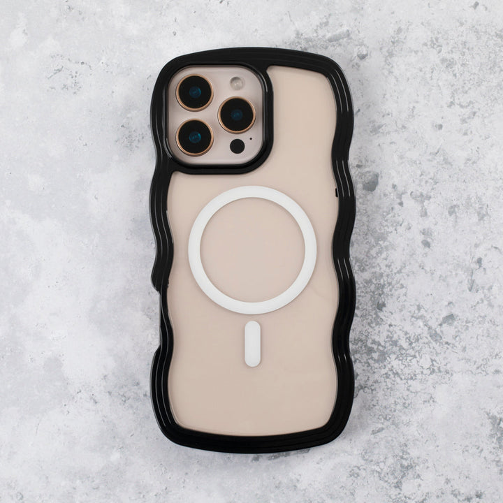 Black & Clear Wavy Edge MagSafe iPhone 17 Pro Max Case