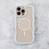 Green & Clear Wavy Edge MagSafe iPhone 17 Pro Max Case
