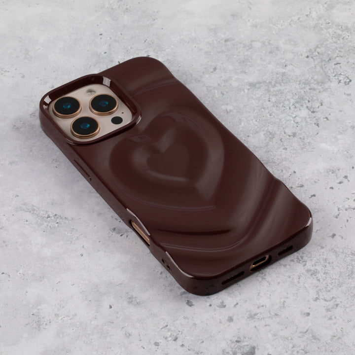 Burgundy Ripple Heart iPhone 17 Pro Max Case